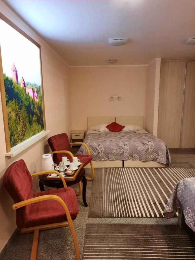 Hotel Pils With Self-Check In Sigulda Exteriér fotografie